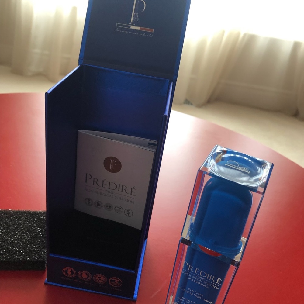 Predire Paris anti-aging night eye serum